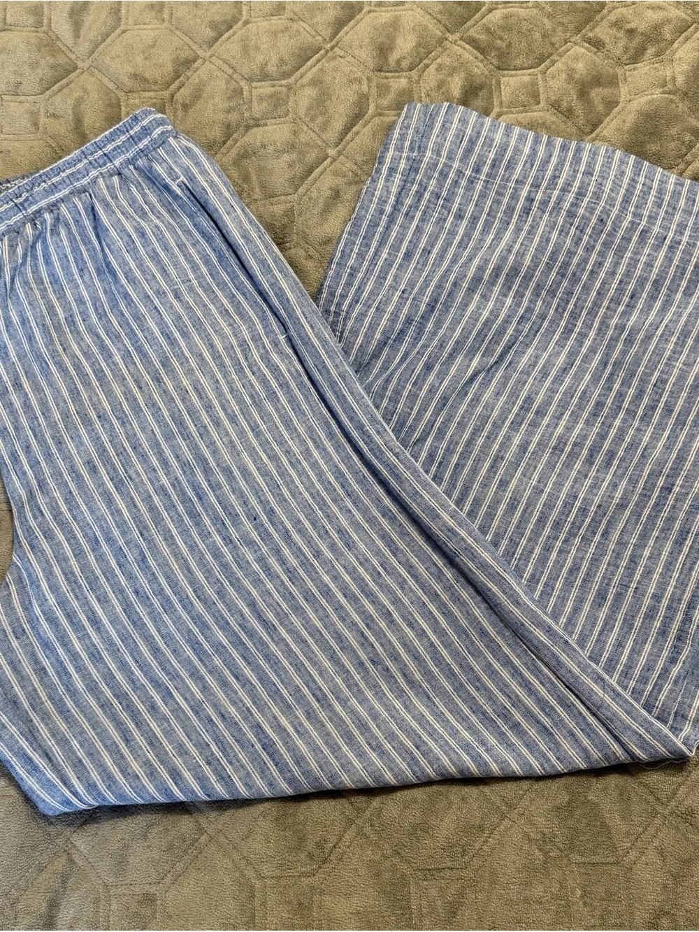 Max Studio Blue and White Striped Pants Small